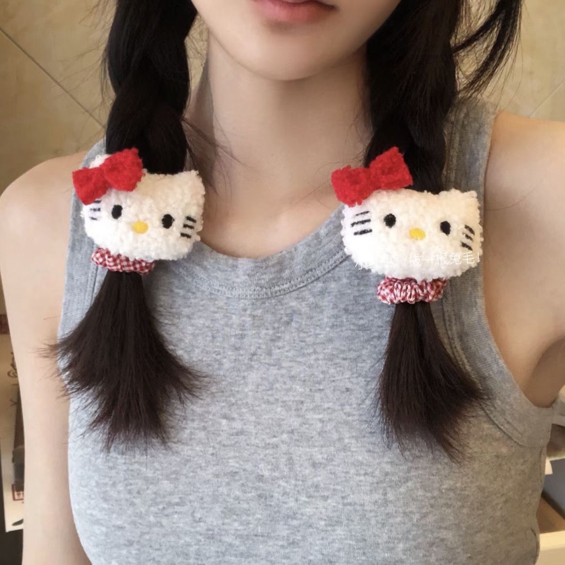 hellokitty cartoon hair bands, cute and sweet plush toy hair ties, large intestine hair bands, hair ties and hair accessories details Picture