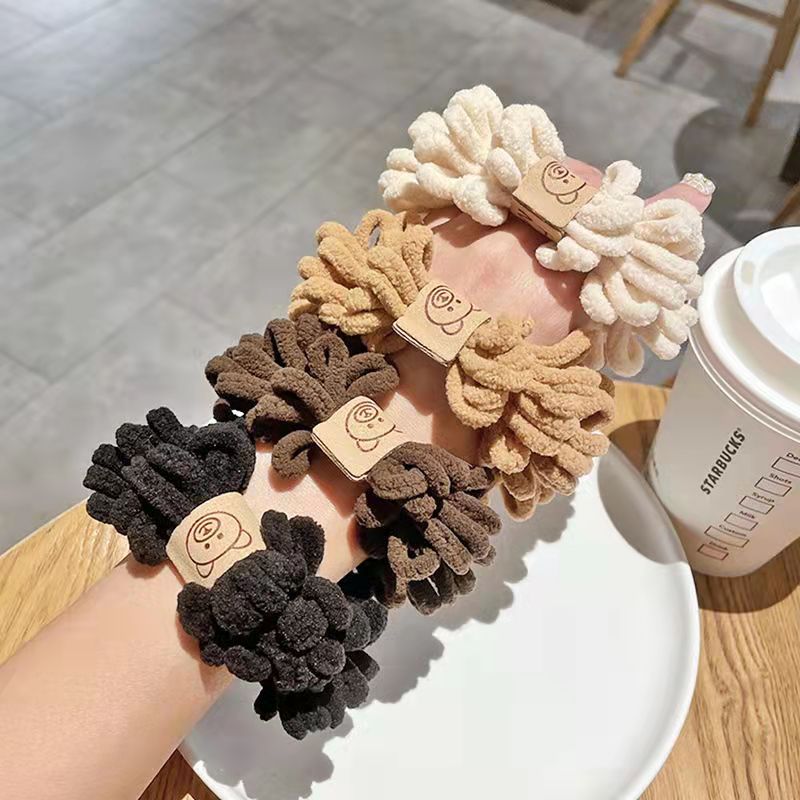 Japanese and Korean autumn and winter plush large intestine hair band, women's pleated hair, hair tie, bear stick, mop, rubber band, ponytail, bun hairstyle details Picture