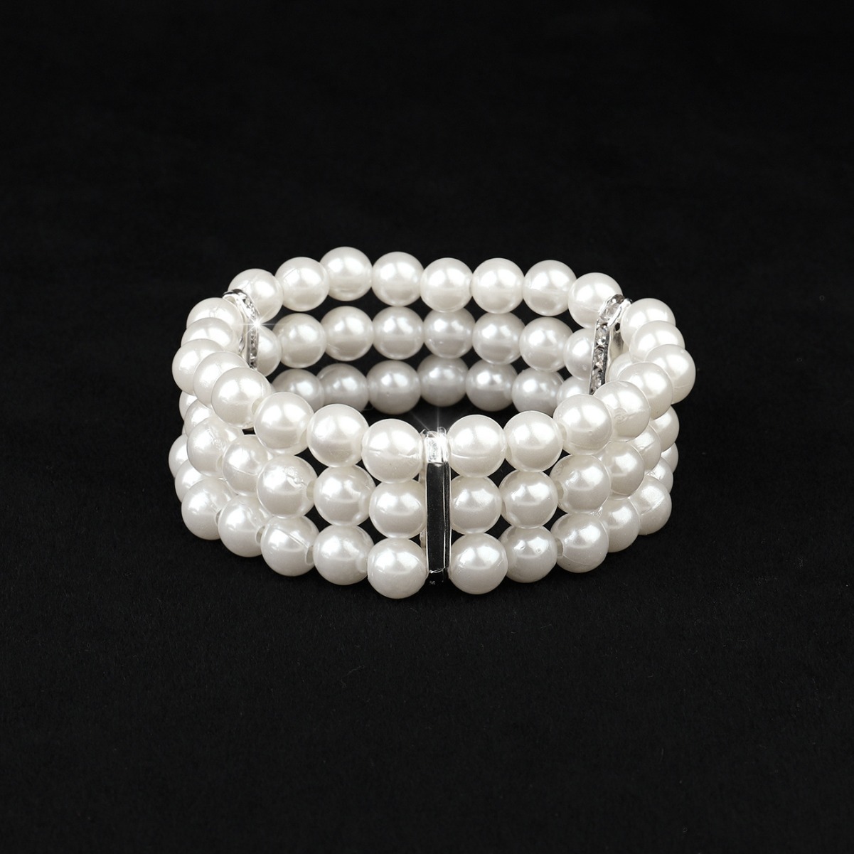 A 2-piece set of French retro alloy pearl flower bride necklace, ear clip style earrings, chain and wedding accessories for women Specification drawing