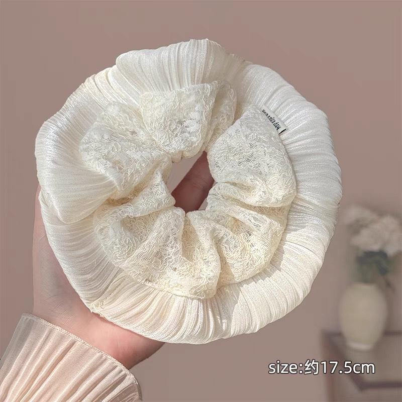Korean version of super fairy-like white lace fringed large intestine hair band, high-end feminine hair tie, hair tie, hair accessory, hair flower, hair accessory Application Scenario