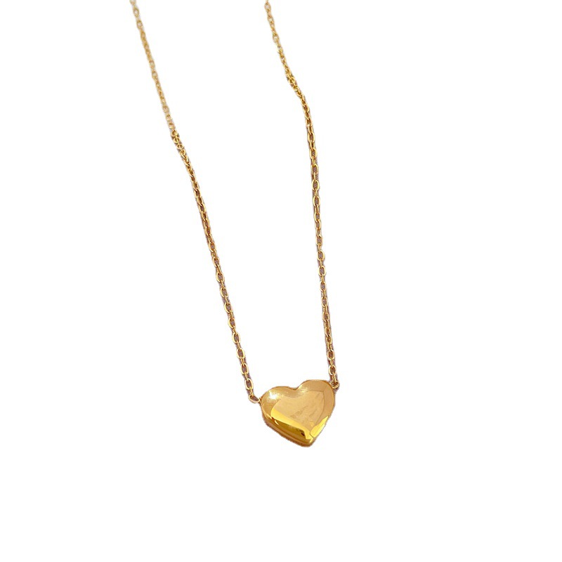 【 All-titanium Steel 】 Bright and heart-shaped exquisite gold necklace inside the furnace, a female Instagram influencer collarbone chain accessory Item Picture