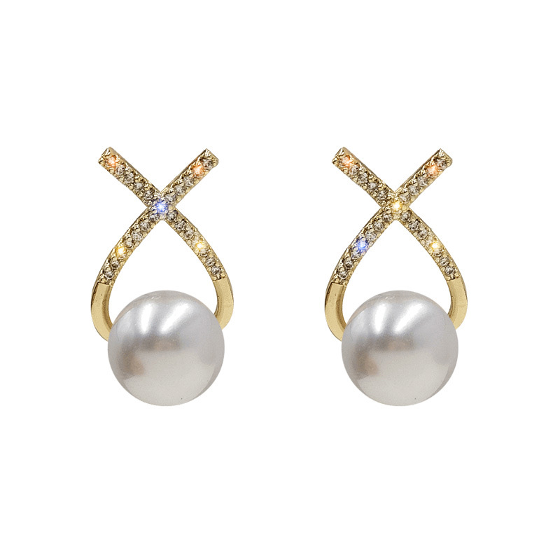 French crossed pearl stud earrings for women, with a light luxury and high-end look, are popular online celebrity earrings and niche earrings. 925 silver needle wholesale Item Picture