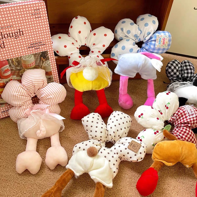 Creative Mickey Mouse red new flower-shaped large intestine hair band for women autumn and winter, cute Mickey Mouse hair band full figure