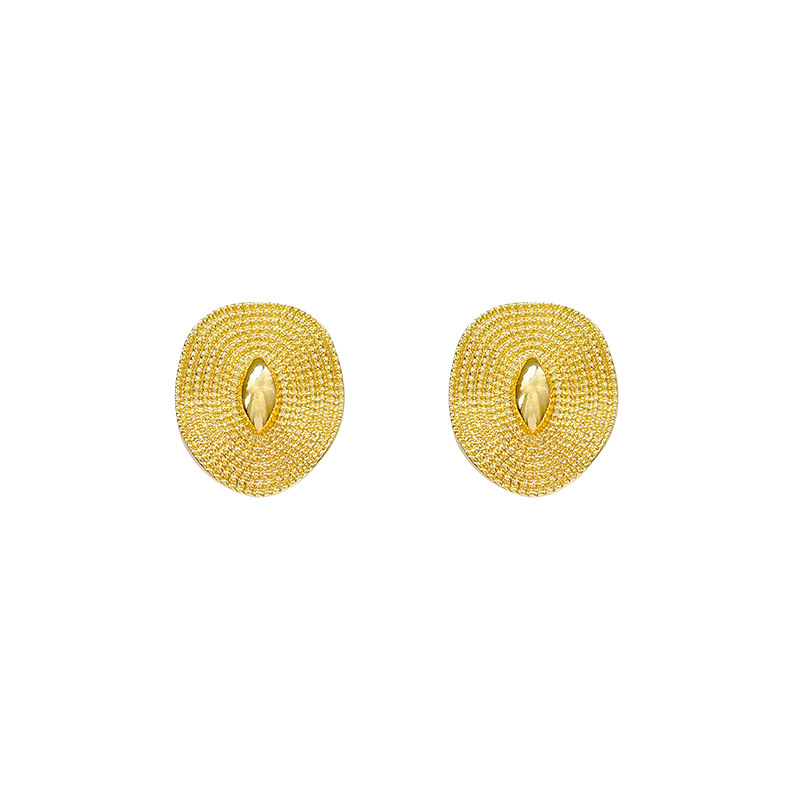 French retro oval metal irregular stud earrings, versatile and elegant, with a light luxury and niche design sense, round earrings and earrings Item Picture