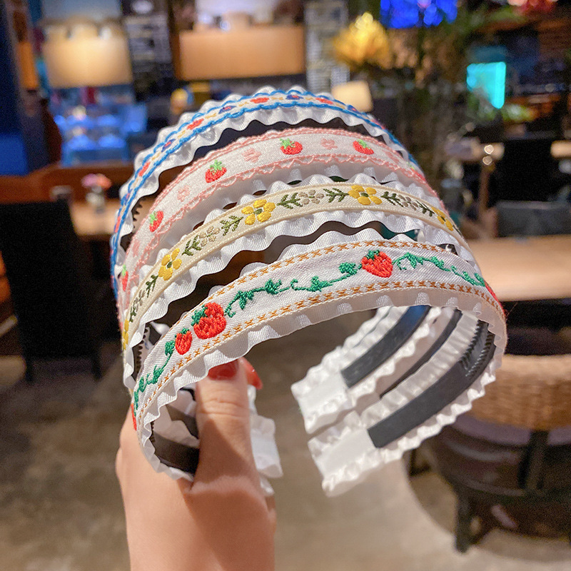 The new summer flower-embroidered fabric fairy hair band is a versatile Japanese-style cute, sweet and fresh hair accessory details Picture