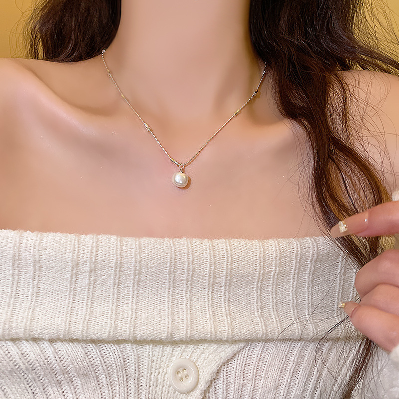 French cold style high-end pearl necklace, women's Instagram-style small chanel-style broken silver collarbone chain, popular neck chain accessory Specification drawing