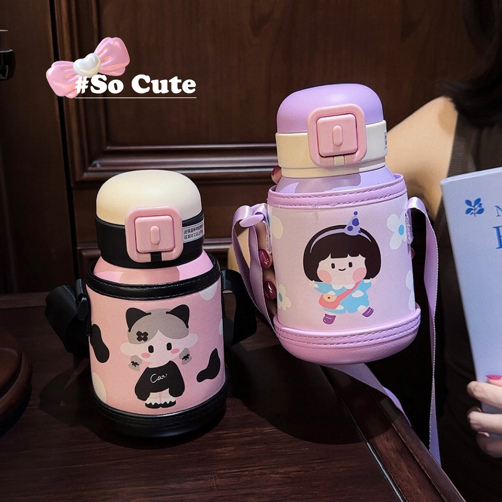 Xiong Xiaodou's cute baby children's insulated cup, cute cartoon anti-drop water bottle, stainless steel portable leather case, straw water cup Specification drawing