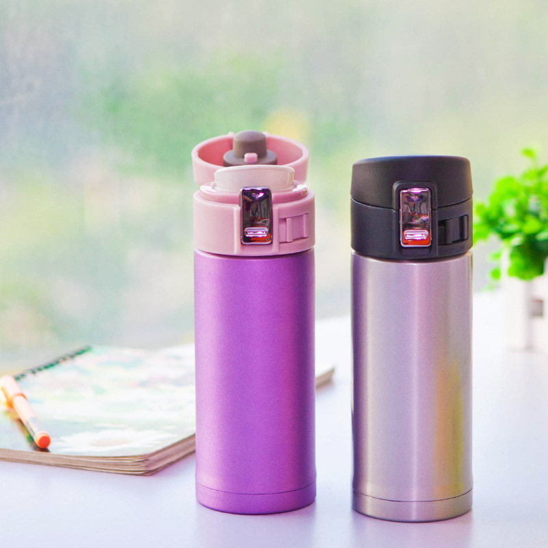 The manufacturer supplies stainless steel double-layer insulated bouncing cups, insulated Christmas gifts, lockable pea cups and portable water cups details Picture