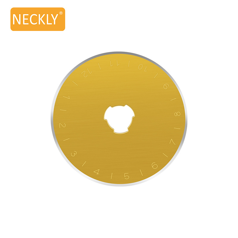 Factory direct sales of golden 28mm, 45mm and 60mm hand-cut paper small round knives, fabric splicing roller knives and rotating wheel fabric knives details Picture