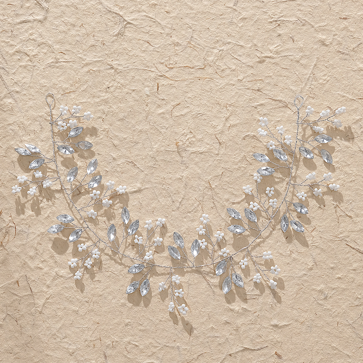 New cross-border accessories, handcrafted beaded bridal hair bands, European and American wedding hair accessories, water diamond and rice bead headwear manufacturer wholesale Application Scenario