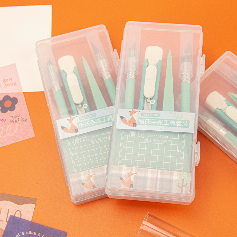 Journal engraving knife, cutting pad set, pen knife, engraving knife, utility knife, mint green cutting paper pad, pointed tweezers, tools Application Scenario