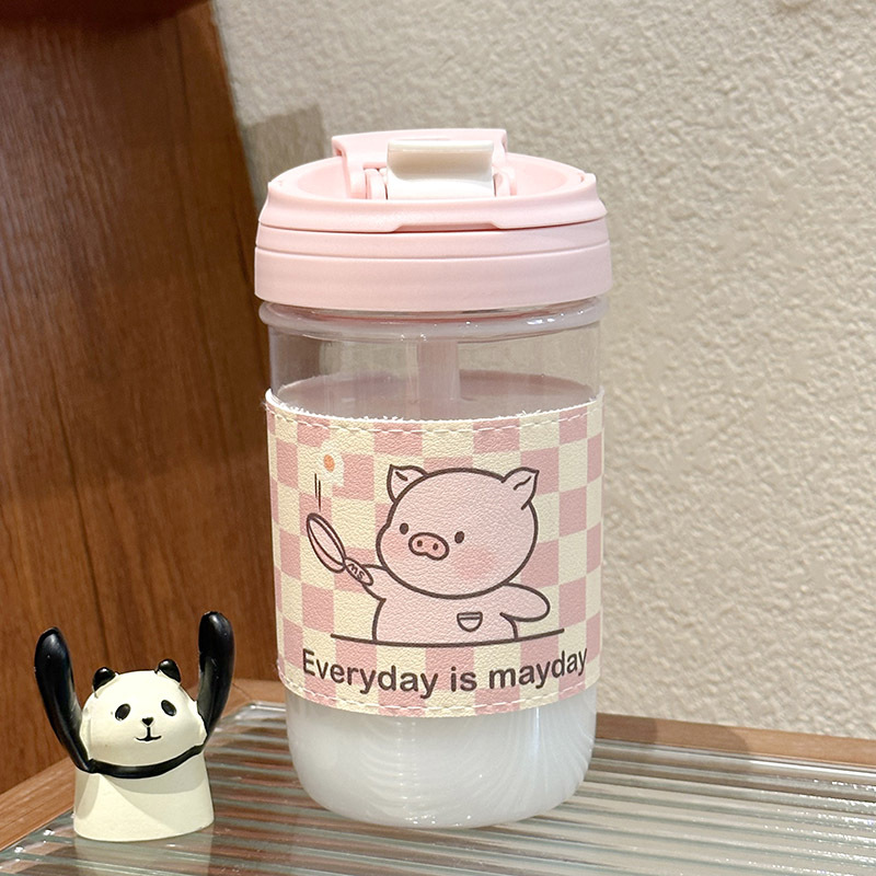 New ins cute leather case for female office workers, portable straw cup, large-capacity double-drinking cup Application Scenario