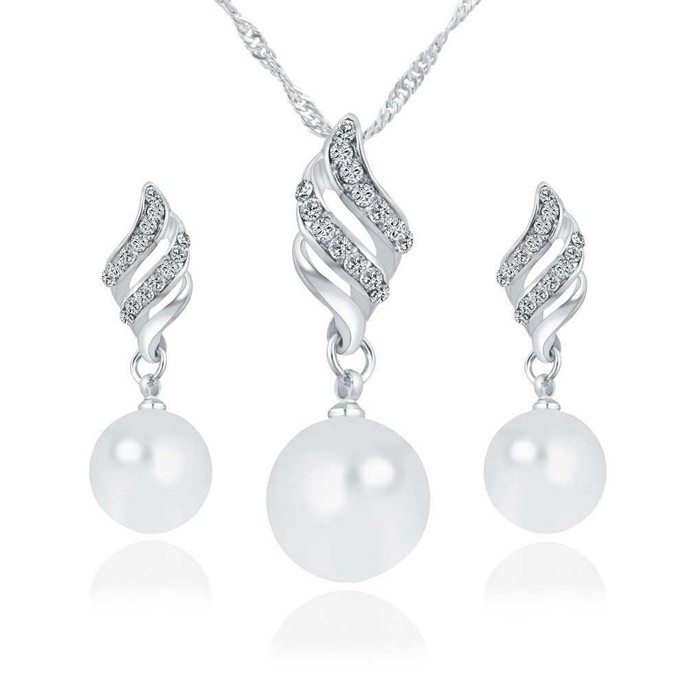 The popular cross-border export product, the dynamic pearl stud necklace, spiral jewelry, Korean minimalist style accessory set N5260 details Picture