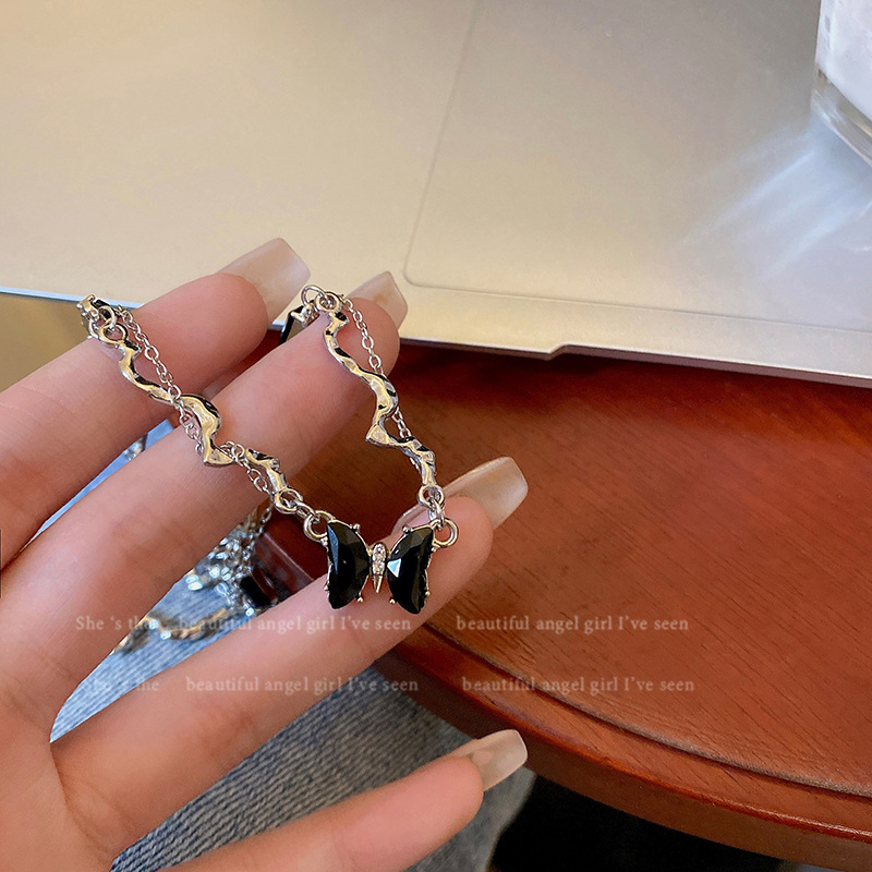 Dark, sweet and cool style double-layer black butterfly necklace, a high-end and versatile collarbone chain, a popular neck chain and a hot girl accessory details Picture