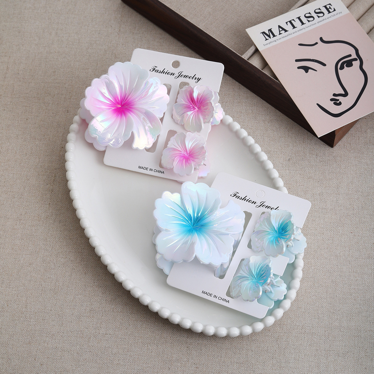 Laser European and American best-selling shell set, cross-border flower hair clip, women's fashionable vacation, shark clip on the back of the head for women details Picture