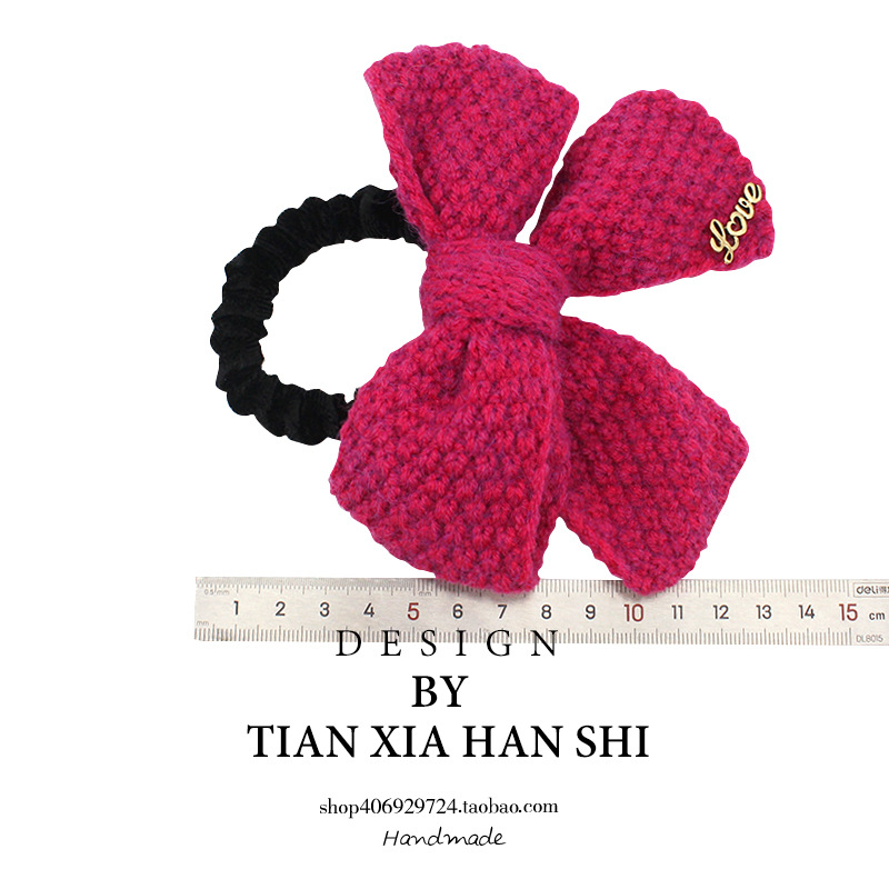 Early autumn new pearl wool bow hair tie, sweet girl's large intestine hair band, hair tie, hair band, hair accessory Application Scenario