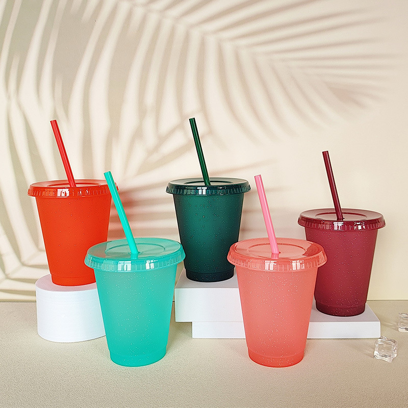 【 Processing and Customization 】 Plastic straw cups, glitter cups, household and office portable multi-color drinking cups, wholesale from the source full figure