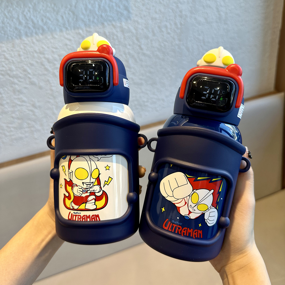 Customized cartoon student and children's water cup, 316 stainless steel food-grade large-capacity intelligent temperature display double-drinking insulated cup Specification drawing