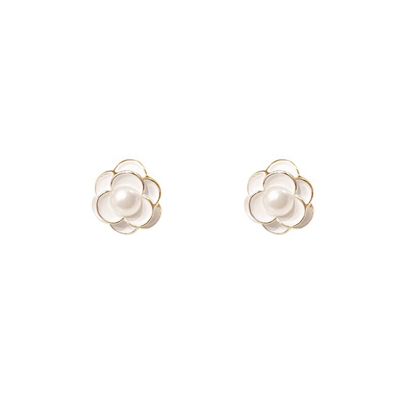 French retro camellia pearl earrings, 2025 new style, trendy, high-end and niche design earrings for women Item Picture