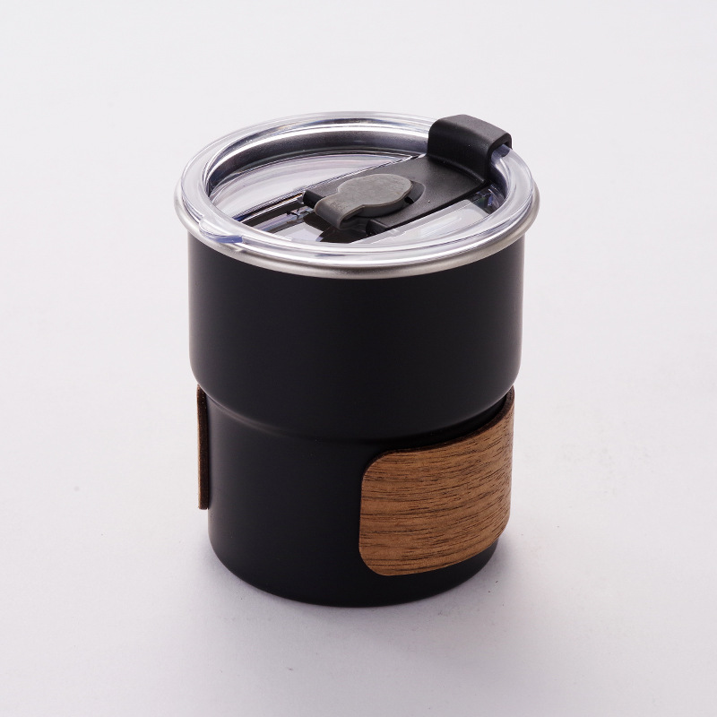 Cross-border best-selling stainless steel camping cups, folding coffee cups, beer mugs, cold drink cups, outdoor camping cups and travel cups Application Scenario