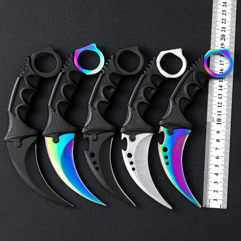Titanium color claw knife, curved knife, folding knife, high-hardness outdoor self-defense claw knife, mini outdoor knife details Picture