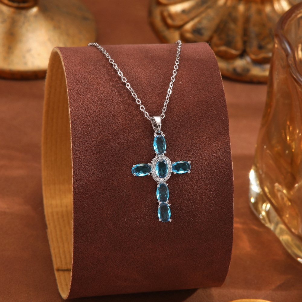 Cross-border retro cross-shaped zircon necklace for women, super shiny, fashionable and versatile, colorful, light luxury, individual and niche collarbone chain details Picture