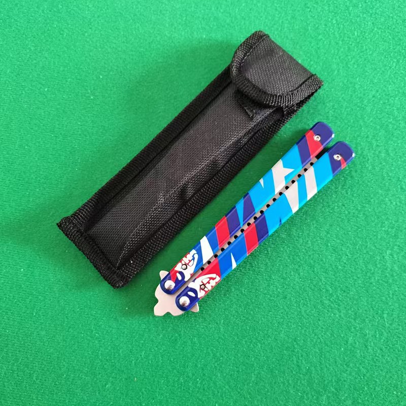Factory direct sales of csgo butterfly knife folding training knife peripheral toys for beginners to practice swinging the knife safely without cutting undefined