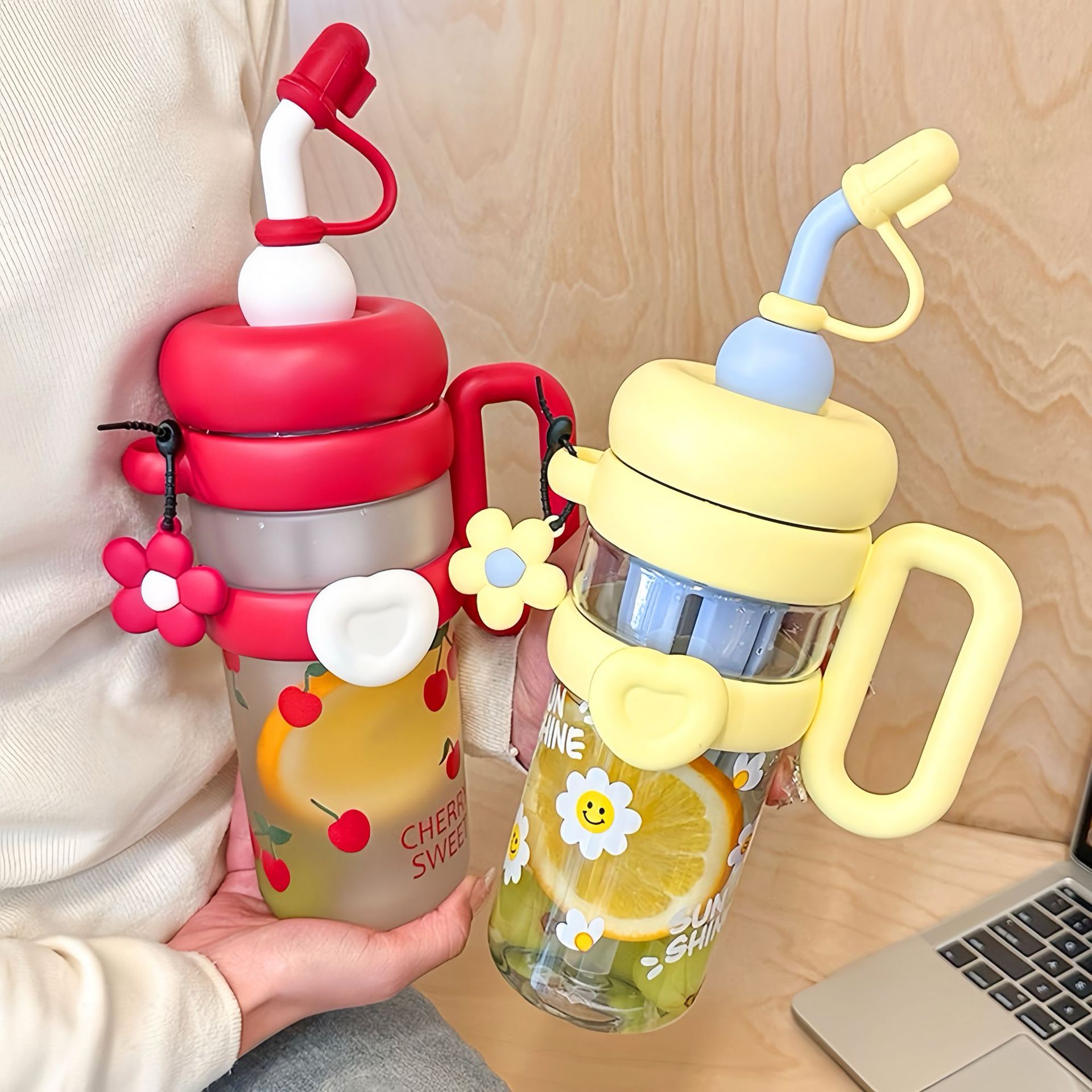 High appearance level tritan water cup for women, large capacity summer office ice cup, tea brewing filter, clear straw cup full figure