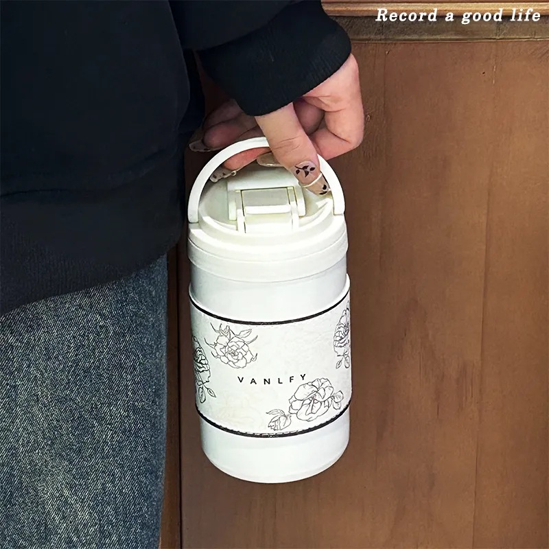 ins high appearance level portable high-temperature resistant double drinking cup, new niche simple cartoon straw cup, elegant insulated cup Specification drawing