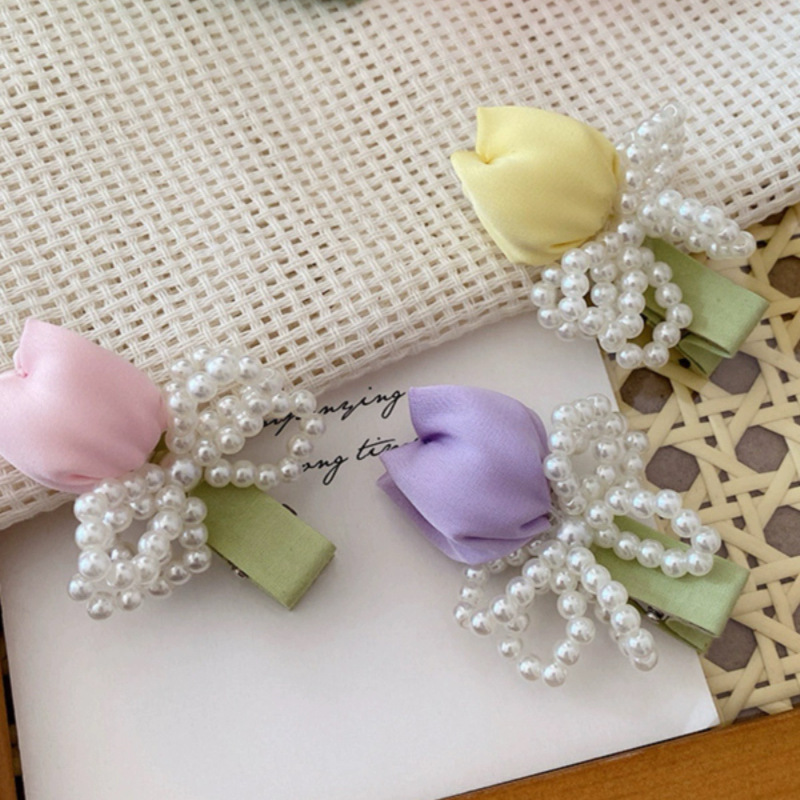 Gentle Diary ~ Tulip Pearl Hairpin, a feminine forest-style fairy-like beauty with a high-end feel, a niche fringe side headpiece hairpin Application Scenario