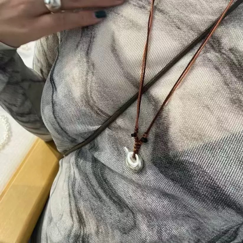 Simple and classic series woven basket necklace, women's nomadic style, adjustable, niche and high-end, single-ear wine pot sweater chain Specification drawing