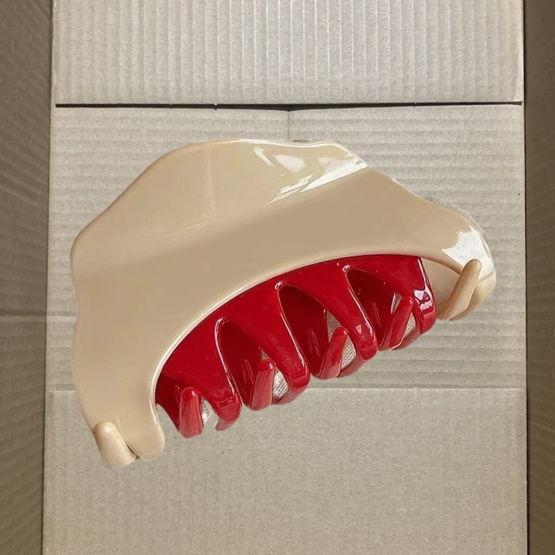 Contrasting color medium size grabber, ins high-end style hair bun, metal back of the head, shark clip, women's hair clip headwear details Picture