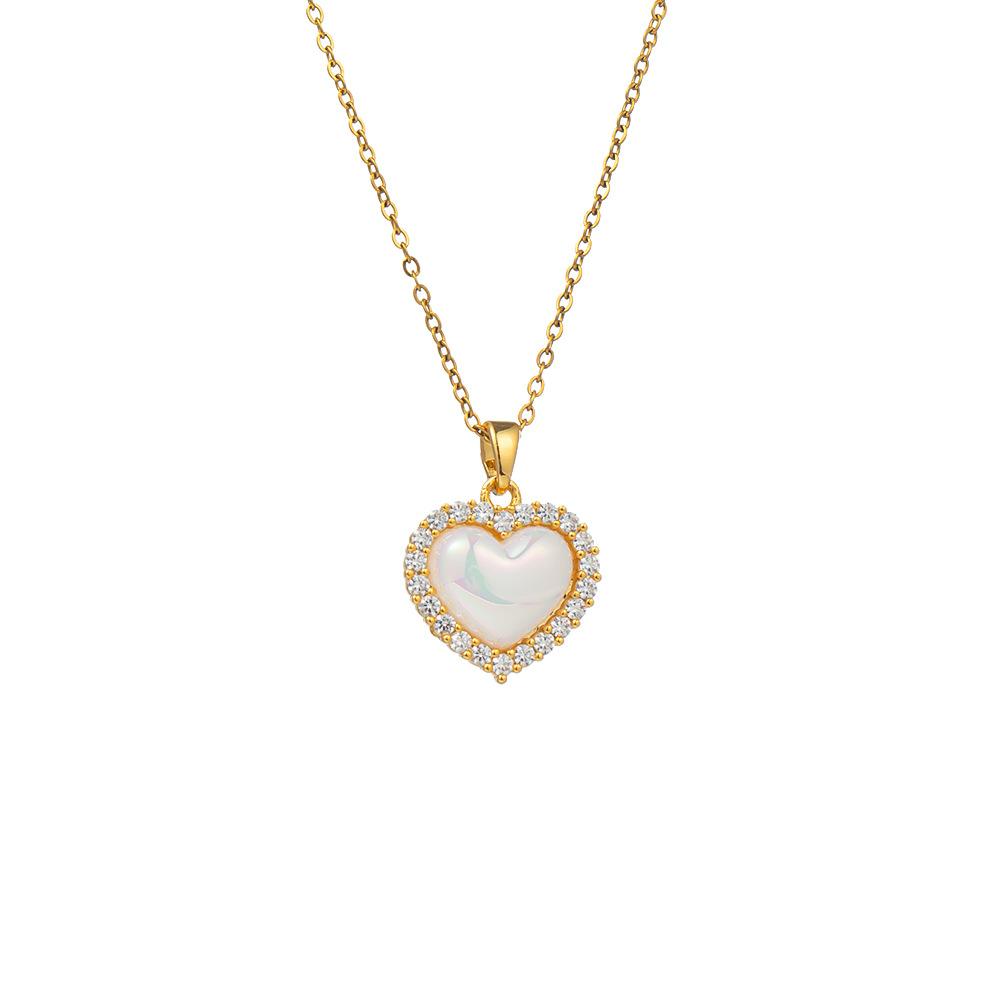 A light luxury, simple and heart-shaped titanium steel necklace with a unique design sense for women, a popular collarbone chain, and a personalized, trendy, versatile and high-end accessory Item Picture