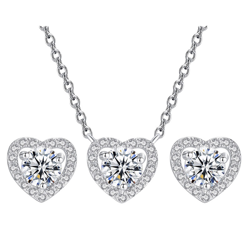 The popular zircon heart-shaped jewelry set for women, a simple heart-shaped Korean women's necklace, stud earrings and ins accessories Item Picture