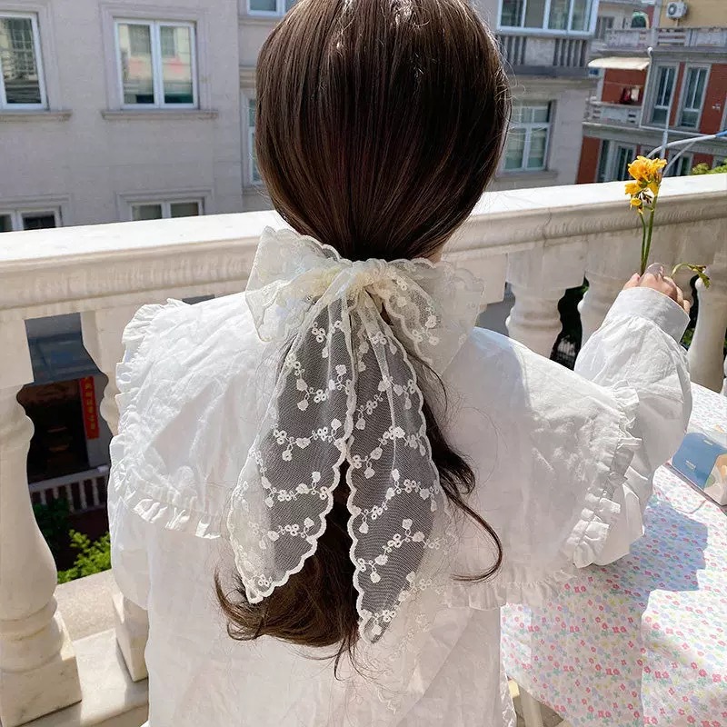 Super fairy lace hair band for women, versatile long bow hair tie, forest-style sweet hair tie ribbon, long scarf headband Application Scenario