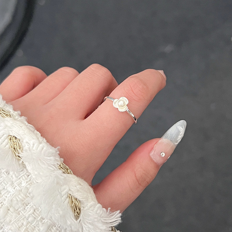 Plum blossom freshwater pearl open ring 2025 New style trendy, fashionable, sweet and individual accessory, Internet celebrity index finger ring girl Specification drawing