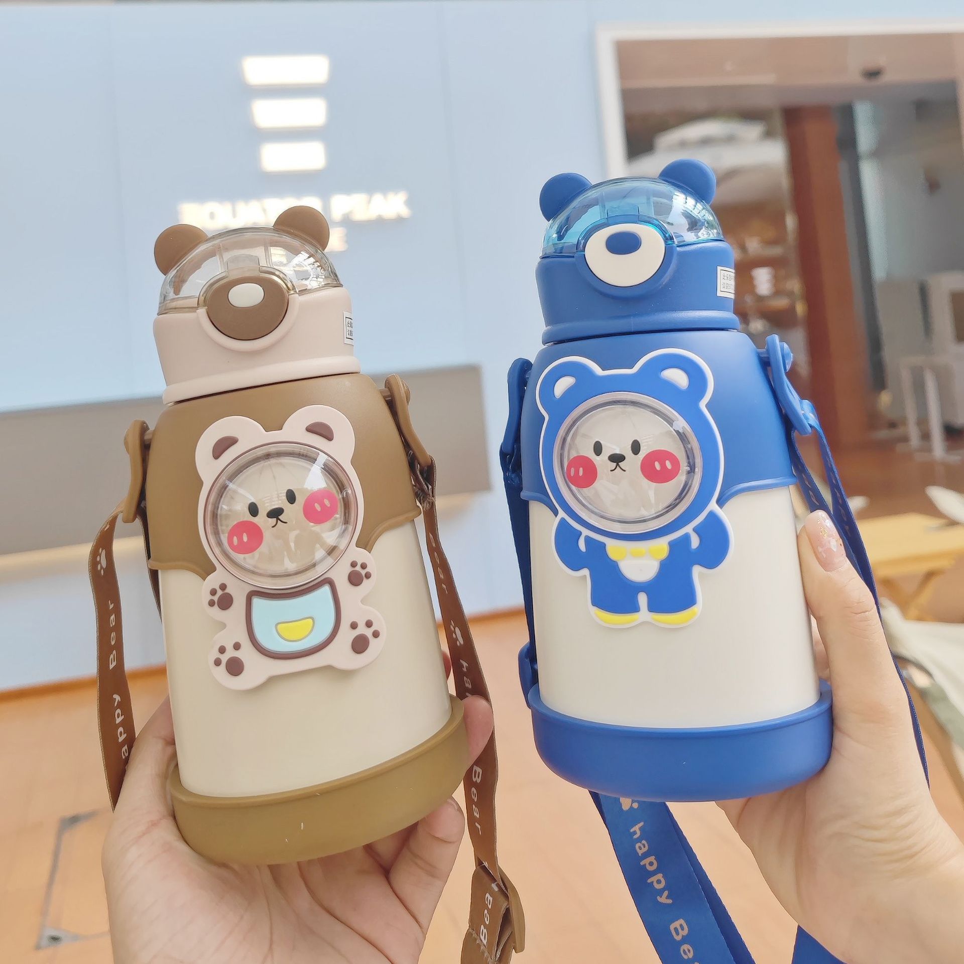 Wholesale of new children's insulated cups, cute animal cartoon straw cups, and stainless steel cups for students and babies with high appearance standards Specification drawing