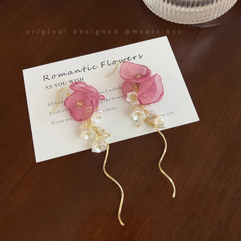 Pink chiffon flower tassel earrings, women's French vacation style, long stud earrings, unique design sense, exaggerated earrings details Picture
