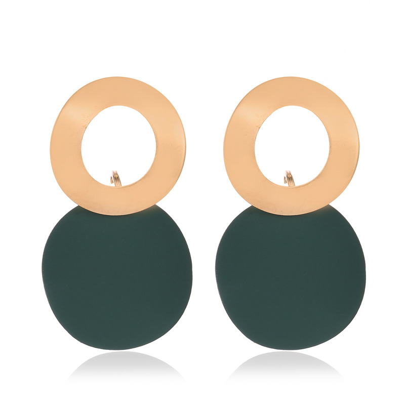 European and American fashionable geometric earrings, simple three-dimensional round stud earrings, personalized irregular round earrings for women Item Picture