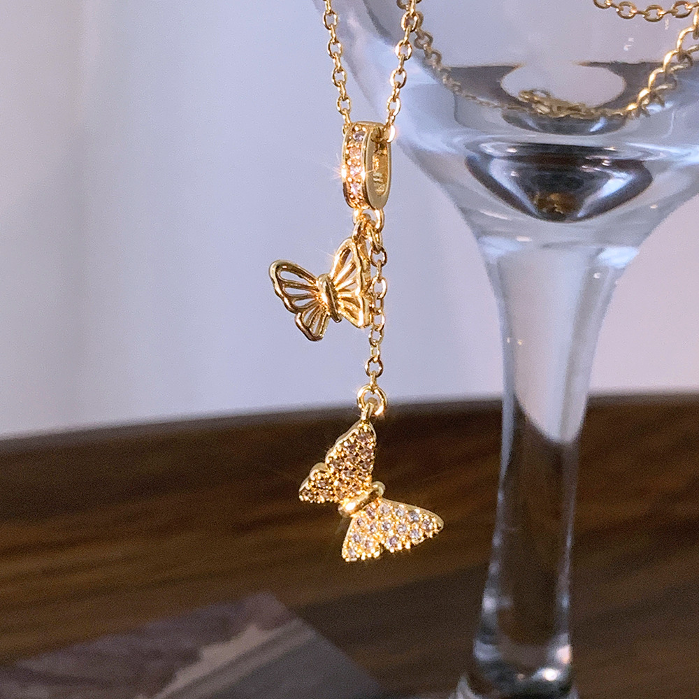 Korean version of the Instagram style Su Shuang butterfly titanium steel necklace, exquisite zirconium pendant for women, niche high-end feel, Internet celebrity collarbone chain Specification drawing