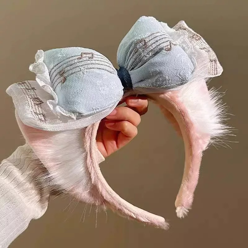 The 2025 new bow Belle hairband for women's tall hair clip on the top of the head, worn outside for taking photos, washing the face and pressing hair, is a headwear accessory full figure