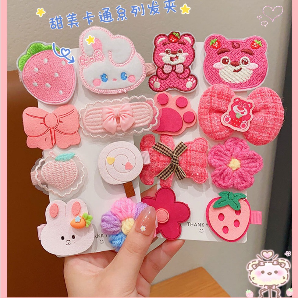 Autumn and winter plush children's hair clips, cartoon strawberry bear hair clips, cute baby hair accessories, little girl's broken hair bangs clips for girls full figure