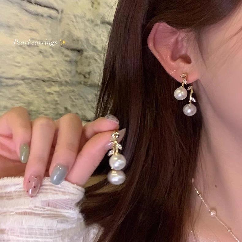 Light luxury and socialite style cross-zirconia pearl stud earrings 2025 New style, trendy and versatile high-end earrings and earrings for women details Picture