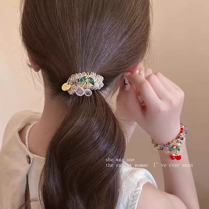 Korean water diamond, colorful crystal bracelet, dual-purpose hair band, hair tie, best friend hair tie, cherry leather band, ponytail, headwear for women Application Scenario