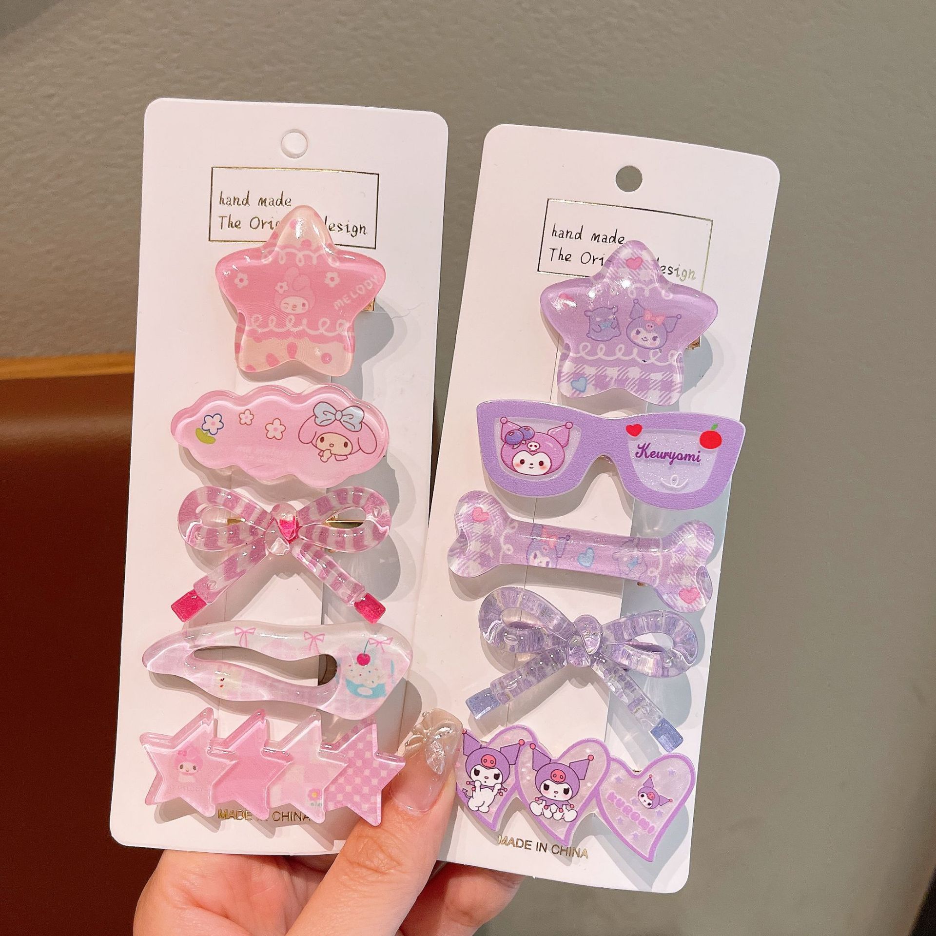 Cartoon and cute Sanrio bow hair clip, sweet and adorable girl's heart, fringe clip, student hair accessory Specification drawing