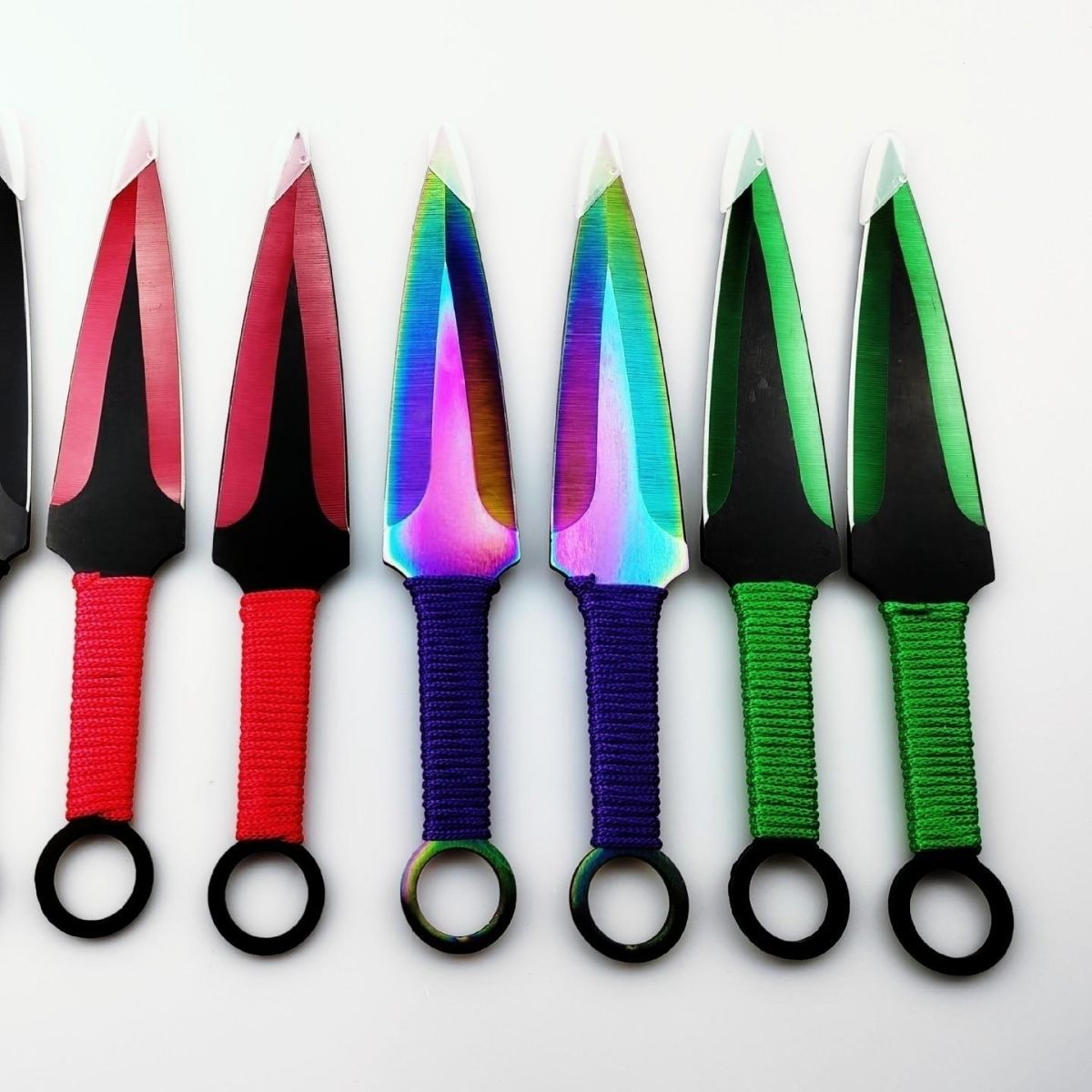 Darts adult professional outdoor and indoor training knives, straight fly and spin practice knives, stainless steel ornamental knives, fine steel details Picture