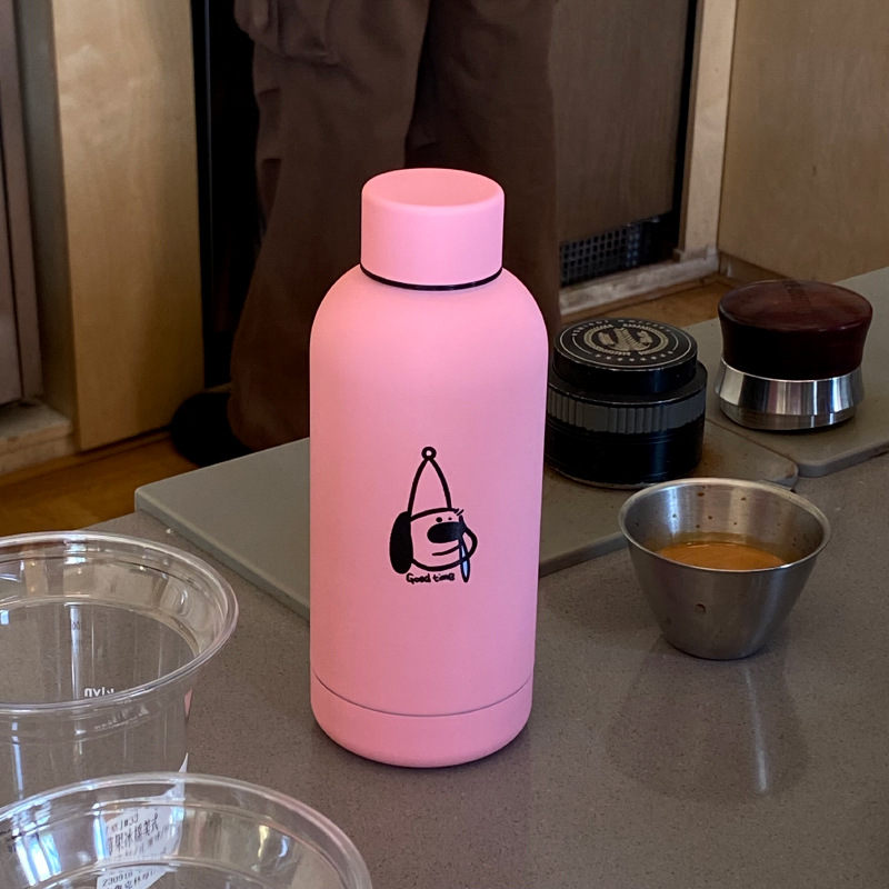 Cartoon snot dog thermos cup, 304 stainless steel matte black and pink stainless steel thermos flask, couple travel cup full figure