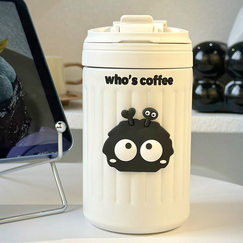 New outdoor sealed insulated cup, ins style, high appearance level, portable insulated cup, simple and portable coffee cup for girls Application Scenario