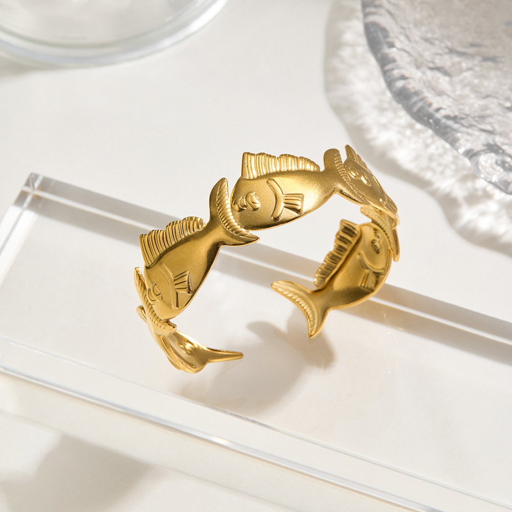 Wholesale of cross-border stainless steel bracelets from Europe and America, featuring a versatile and high-end look, exaggerated Marine creatures with small fish openings details Picture