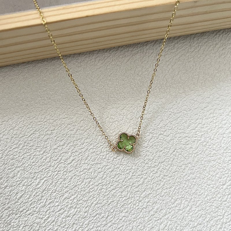 French retro pearl necklace for women, light luxury and niche design sense, high-end collarbone chain, 2024 new style bestseller necklace details Picture